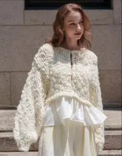 Acka. frill hand knit cardiganのサムネイル