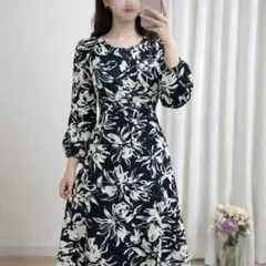 PLSTプラステ　花柄　モノトーン黒ワンピース　S 〜M 洗える　Aライン上品
