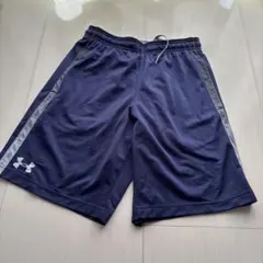 Under Armour ネイビー ハーフパンツ　タグ付きのサムネイル