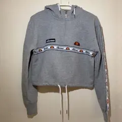 ellesse ミニ丈パーカーのサムネイル