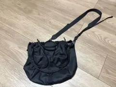 ELLIKERブラック ショルダーバッグ