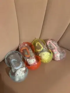 ま*マ様 サンリオキャラクターズ　カラフルカラナビマスコットチャーム　セミコンプ