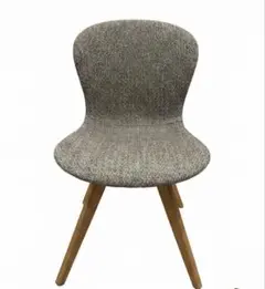 グレーのファブリックダイニングチェア