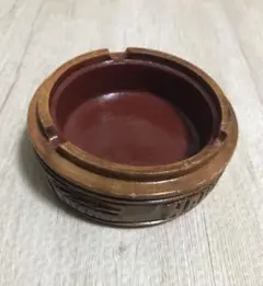 灰皿木製彫刻 置物 茶色 灰皿木製彫刻 置物 茶色 【公式通販】