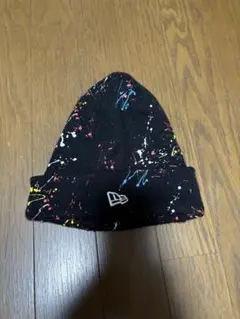 NEW ERA ニット帽 ブラック・カラフルスプラッター