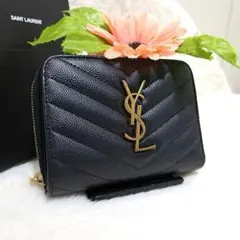 ✨極美品　正規品✨サンローラン　二つ折り　カサンドラ　キャビアスキン　ブラックのサムネイル