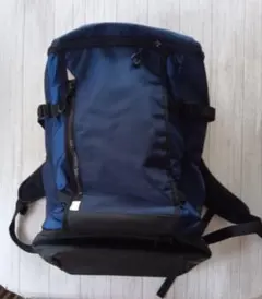 バックパック　ビジネスリュック　ボックスリュック　スポーツ　ネイビー