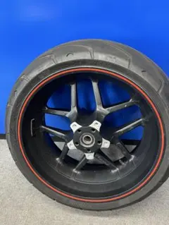 VRSCDX V-ROD リアホイールのサムネイル