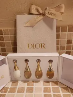 Dior 香水4本セット クリスタル会員バースデーギフト ショッパー付