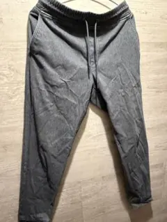 ダークグレー ジョガーパンツ グローバルワーク