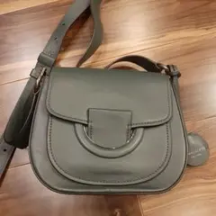 コールハーン　ショルダーバッグ　濃緑　美品