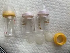 母乳相談室　母乳実感　哺乳瓶 3本セット 乳首、液体ミルクのアタッチメント付き