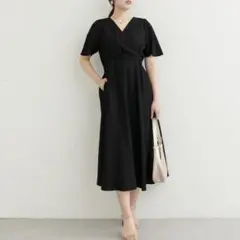ナチュラルクチュール フレアスリーブ カシュクール ロングワンピース ブラックのサムネイル