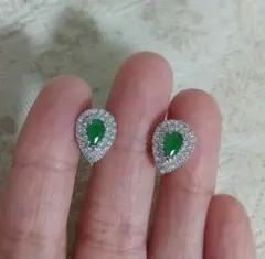 エメラルドカラー 雫型 ピアス