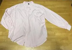 ピンクと白のストライプ長袖シャツ