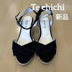 Te chichi　ウェッジサンダル　ブラック 新品のサムネイル