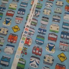 電車イラスト 綿プリント生地　50センチ×2