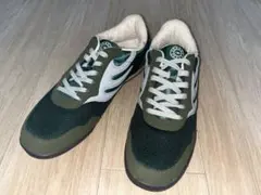 新品・未使用　シミあり　エアロダイナミックスニーカー オリーブグリーン