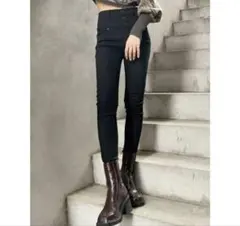 Item thumbnail for item 3bbc5497-fd3e-462b-bd05-5c8d8847e16c