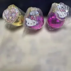 ハローキティ ハート型キーホルダー