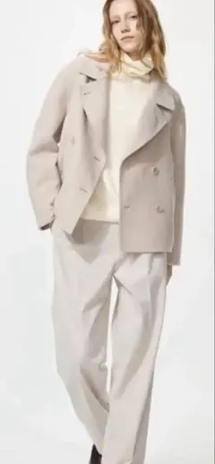 新品タグ付き　ワイドタックパンツ　丈長め