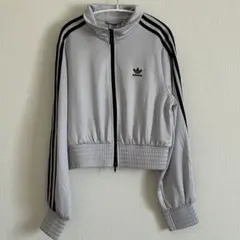 adidas トラックジャケット　グレーのサムネイル
