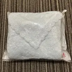 ユニクロ　ソフトフラッフィーブランケット