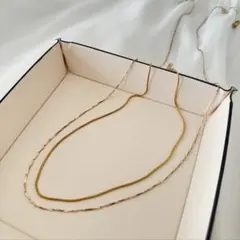 ゴールドチェーンネックレス 重ね付け可