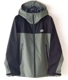 アウトドア　撥水　防風　ストレッチ　新品 マウンテンパーカー　Lサイズ