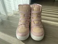 ネイティブシューズ　スノーブーツ　ピンク