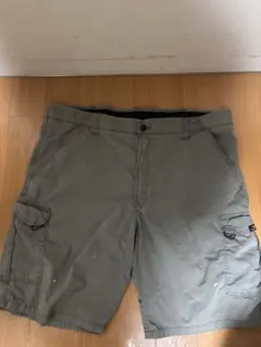 【Wrangler】ショートパンツ ハーフパンツ カーキ 40のサムネイル