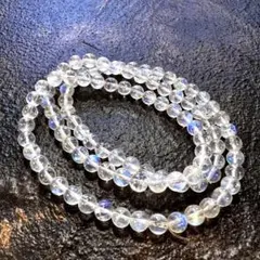 高品質　ムーンストーン3連ブレスレット　透明感あり　2