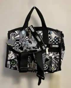 LeSportsac　鍵とポーチ付き 2way ショルダー. ボストンバッグ
