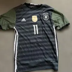 ニューカッスル　ヴォルテマーデ長袖ユニフォーム ニューカッスル ヴォルテマーデ長袖ユニフォーム - メルカリ