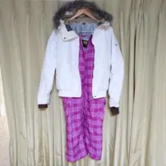 スノーボードウェア　上下　女性用　一度だけ使用