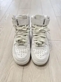 ⭐️大人気⭐️Nike Air Force 1 ハイカット 23.5㎝ 2026年最新】エアフォース23.5の人気アイテム - メルカリ