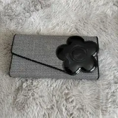 MARY QUANT 花モチーフ 長財布