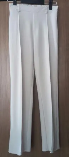 RETRO GALLERY　ストレートフレアパンツ　Mサイズ