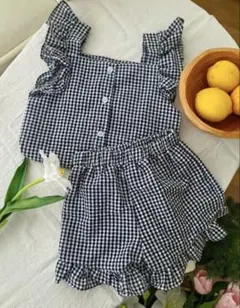 ギンガムチェック フリル付き　トップス　パンツセットアップ　90-95