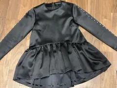 ツルバイマリコオイカワ　パール付きトップスのサムネイル