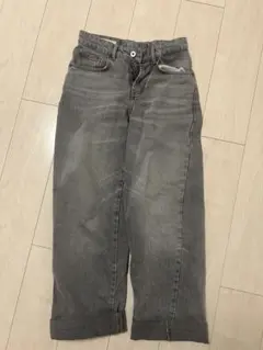 ZARA グレー ストレートデニム