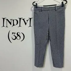 ＩＮDＩＶＩ /インディヴィ/38/白　紺/ギンガムチェック／クロップドパンツのサムネイル