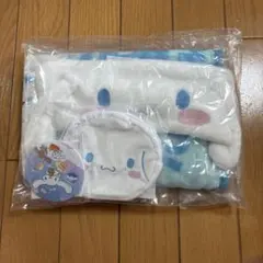 モスバーガー　シナモン　福袋　未開封