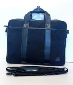 Item thumbnail for item e3386a83-1bd4-41a4-a93e-5e3458b48865