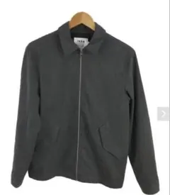 グレー ダウンジャケット