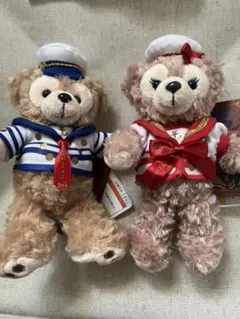 ダッフィー 、シェリーメイ　ぬいぐるみバッジ