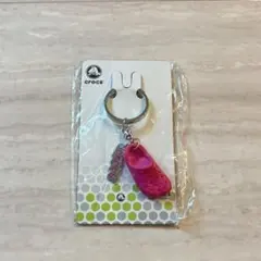 crocs クロックス キーホルダー ピンク 未開封　めじるしアクセサリーのサムネイル