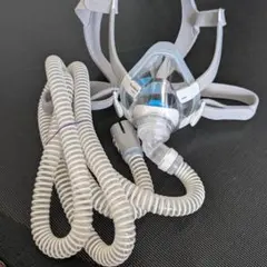 Item thumbnail for item 9cd8ea28-fb31-41e1-bc70-289e4b57b103