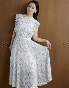 snidel Sustainableフリルワンピース