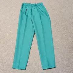 【数回着用】キッズ　パンツ　緑　160cm